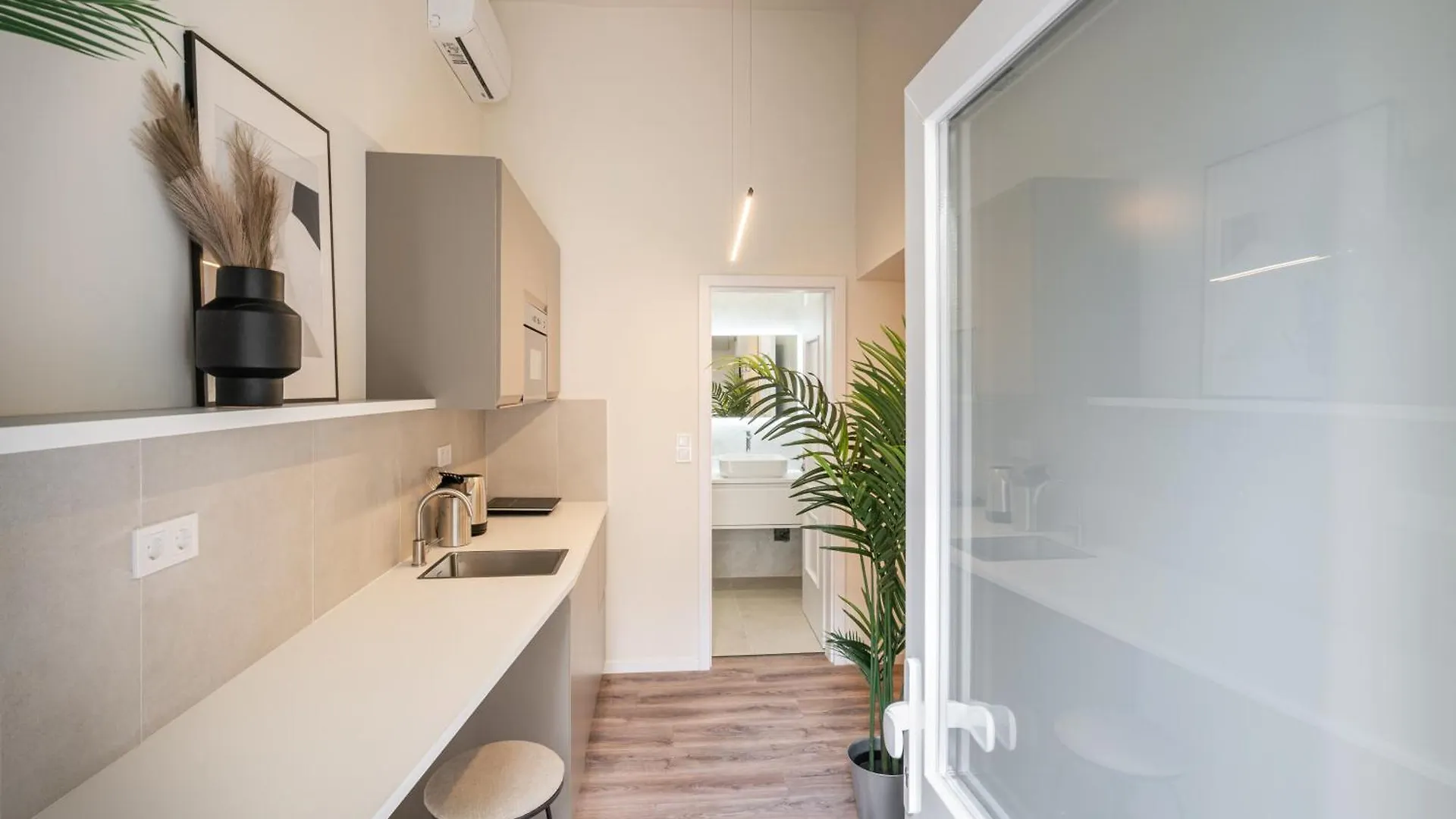 D54 Boutique Apartments Best Location By Bqa Budapest 0*,