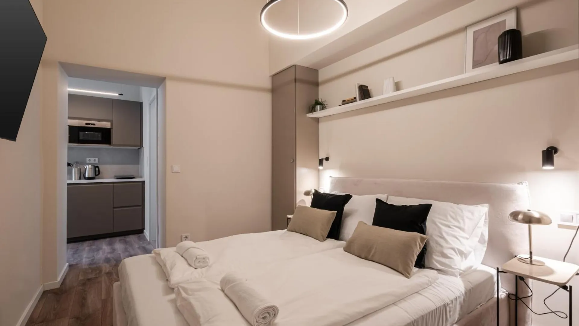 D54 Boutique Apartments Best Location By Bqa Budapest 0*,  Ungheria